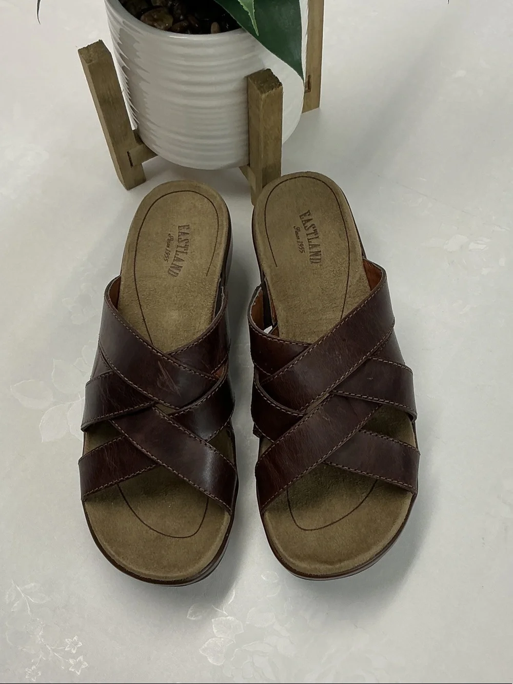 Eastland Men's Dark Brown Leather Crossover Slide Sandals